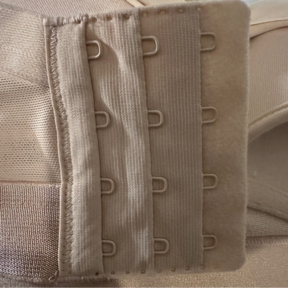 Brand New 44DDD Wireless Padded Bra - Picture 3 of 6